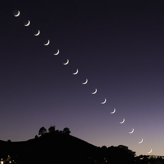 DL_20171023-Crescent-Moon-Sequence-Bernal-Height.jpg