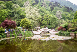 DL_20140420_DSC5043_Guiyang_China_Qianling_Park.jpg DL_20140420_DSC5043_Guiyang_China_Qianling_Park.jpg