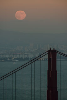 DL_20140908_DSC9716_San_Francisco_Golden_Gate_Bridge_Harvest_Moon.jpg