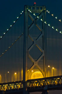full_moon_bay_bridge_DL_20111210_DSC0895.jpg