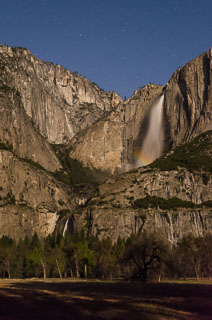 yosemite_falls_moonbow_DL_20120407_DSC3818-Edit.jpg